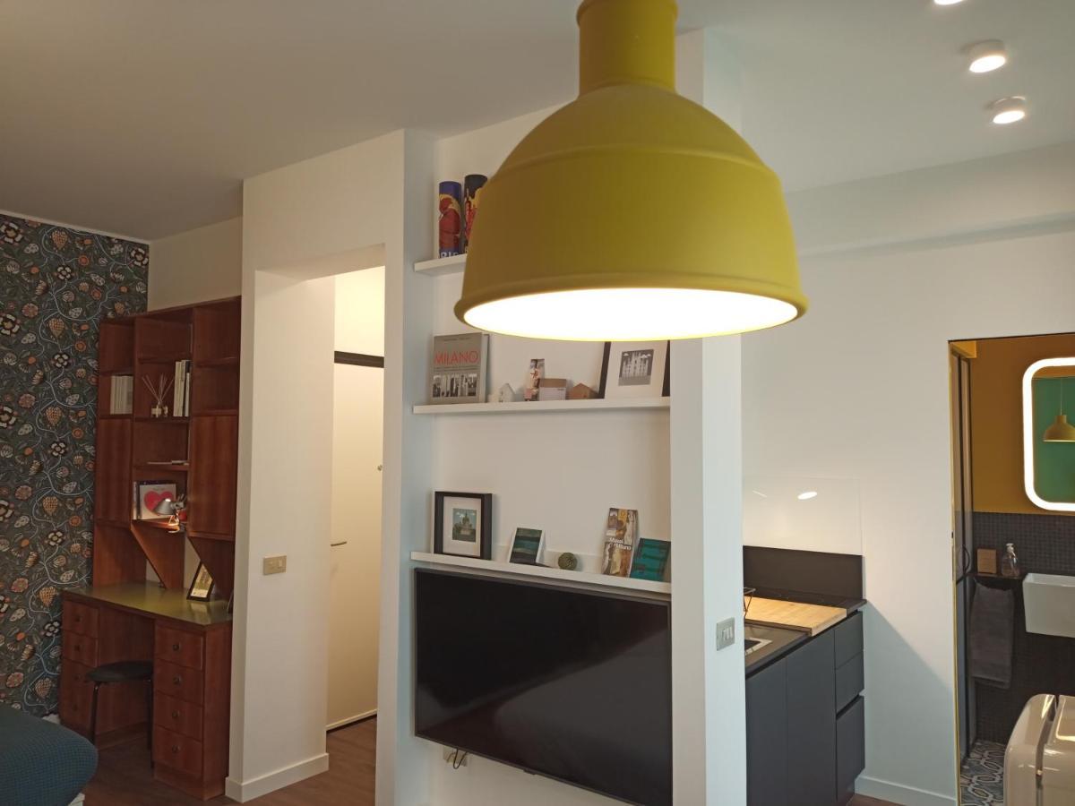 Fiuggi12 Apartment Milan Bagian luar foto